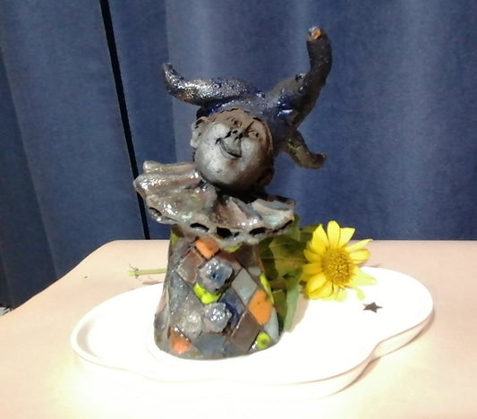 Personnage raku"le jocker au chapeau bleu"By Sandrine De Zorzi